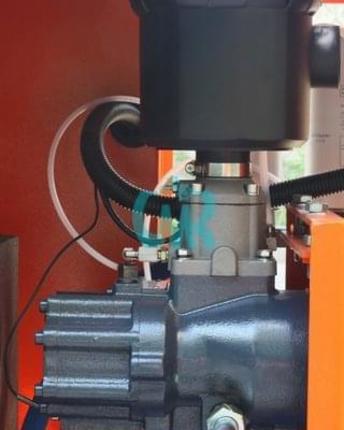 Винтовой электрический компрессор с ременным приводом ЗИФ-СВЭ-1,5/1,0 ШМ