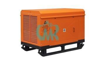 Винтовой электрический компрессор ЗИФ-ШВ 7,5/0,7 (660; 380 В, на салазках)